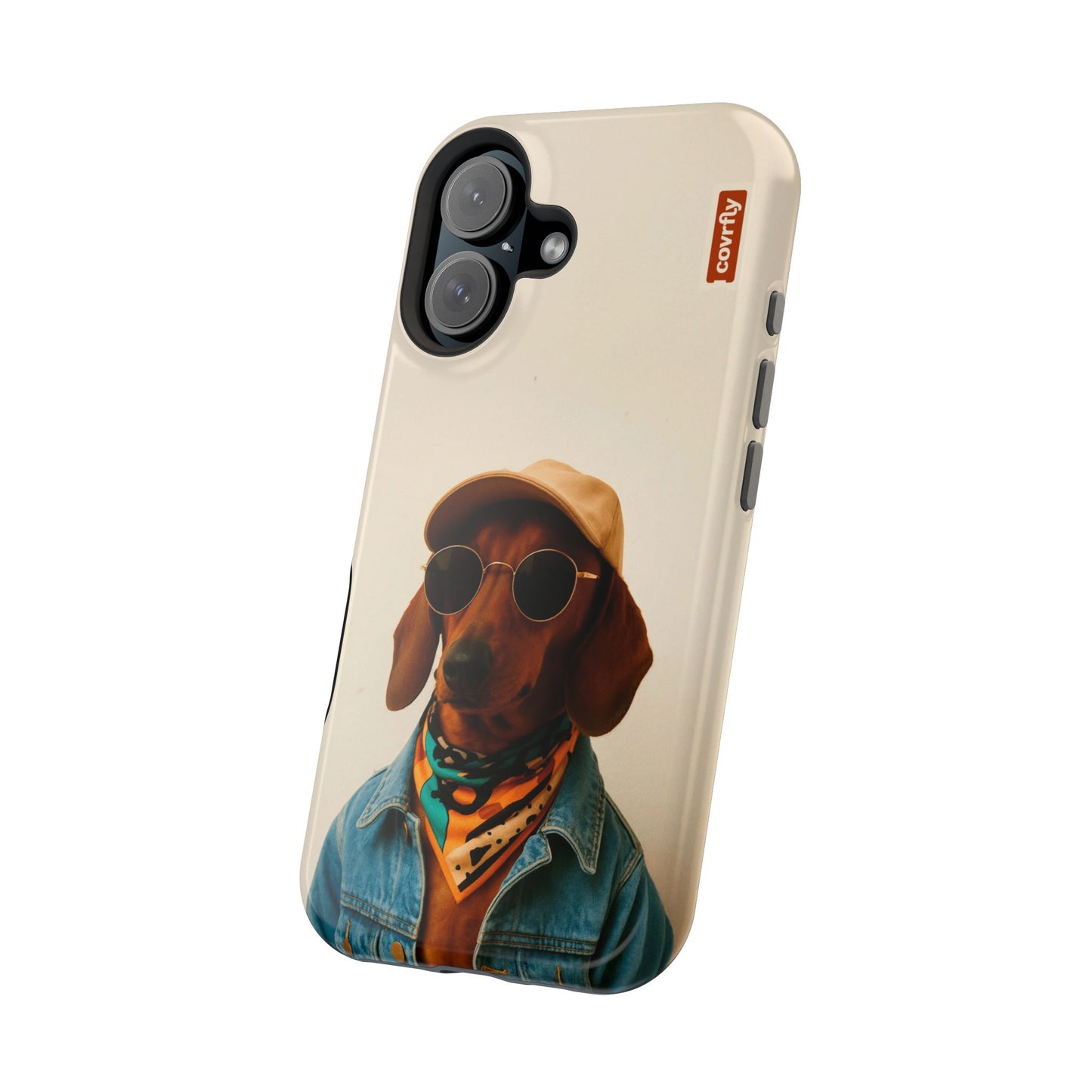 Lentes oscuros, mirada seria