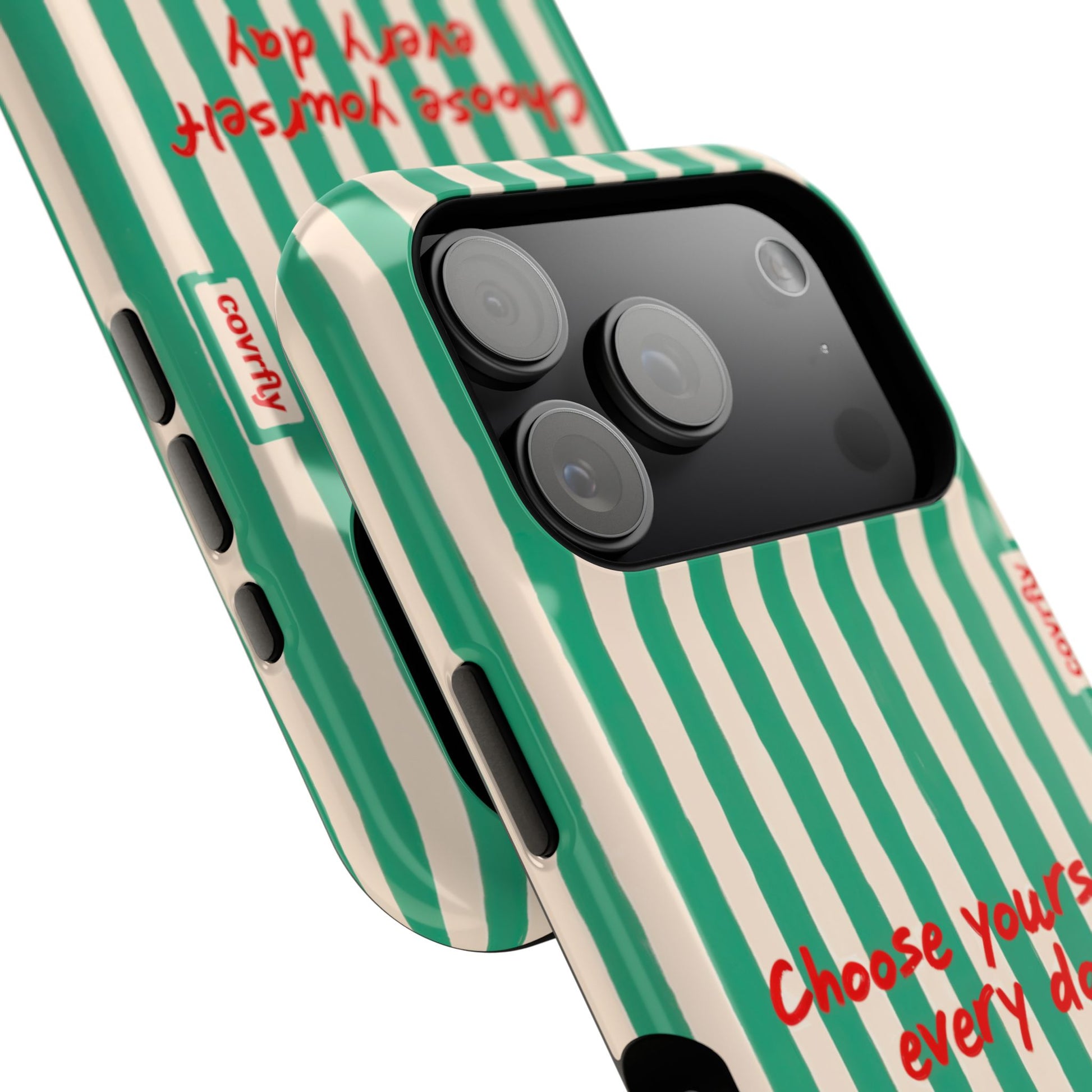 iPhone 17 Pro-2 - Green Lines.png